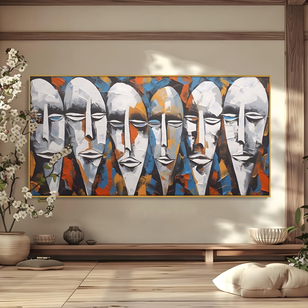 Tablou canvas cu tablou abstract cu masti tribale albe, in rama de aluminiu auriu